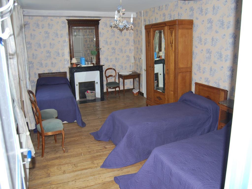 Chez Francine Et Xavier Bed & Breakfast Froissy  ห้อง รูปภาพ